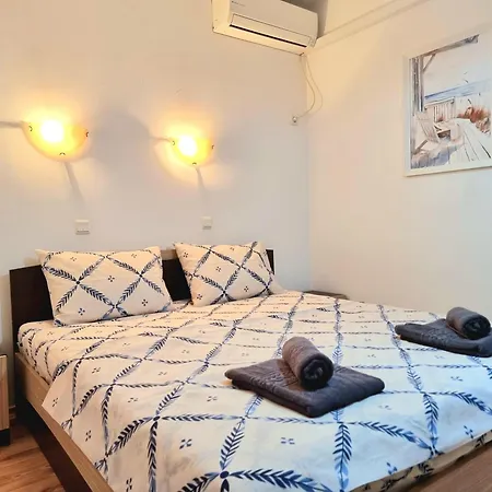 Sweet Kish One Bedroom In Zornitca Apartament *