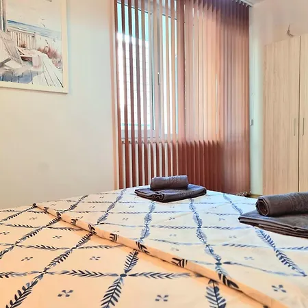 Sweet Kish One Bedroom In Zornitca Apartament *